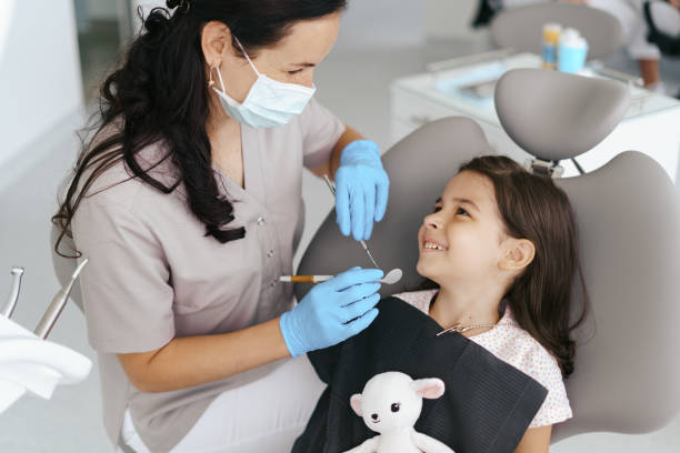 Best Pediatric Emergency Dentist in Poplar Grove, IL